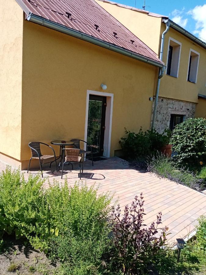 Ralsko-hradcany -